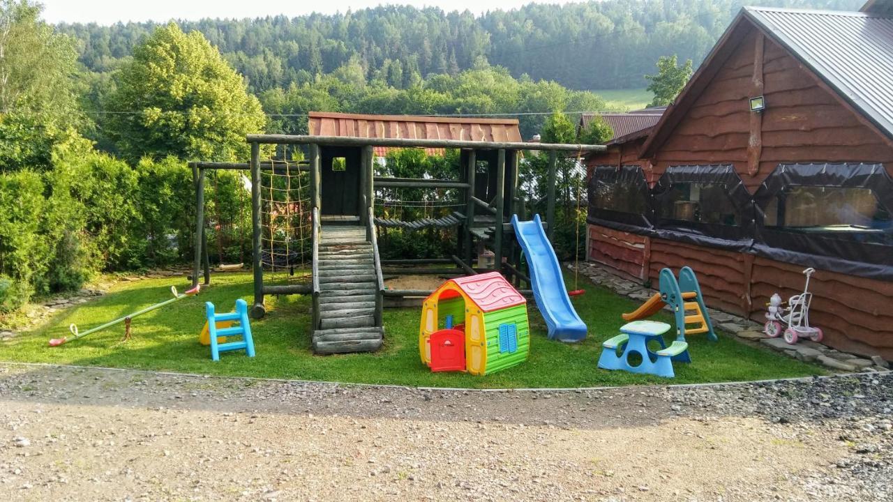 U Zrodel Strwiaza Villa Устшики Долне Екстериор снимка